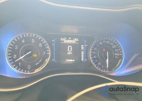 2015 Chrysler 200 Limited из США, поврежденный, VIN 1C3CCCAB7FN702158